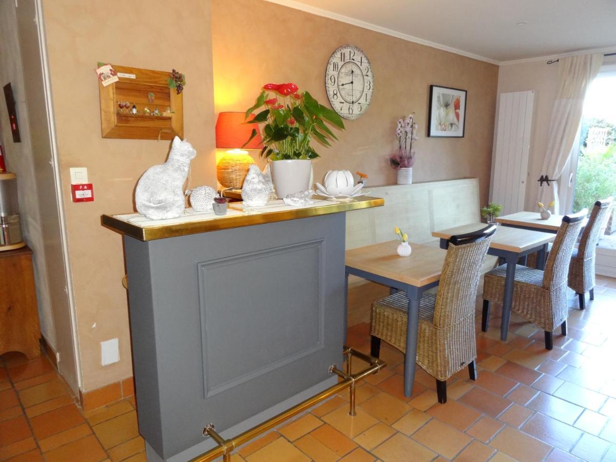 Hotel Des Vignes Julienas Екстер'єр фото