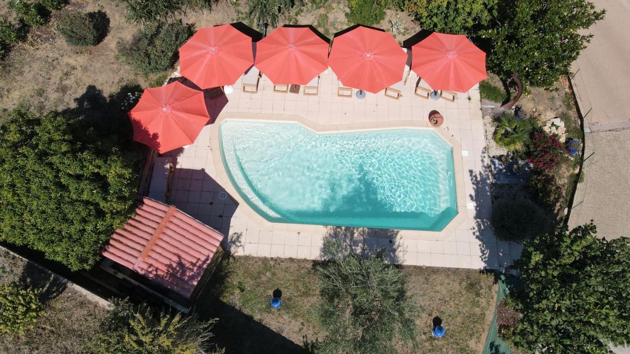 Hotel Des Vignes Julienas Екстер'єр фото